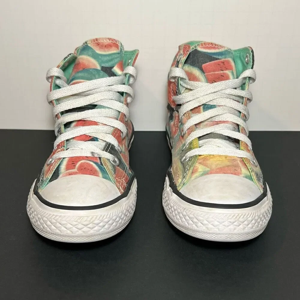 Converse girls chuck
